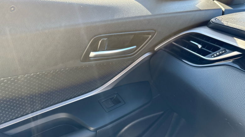 Toyota C-HR 1.8 Hybrid Icon 5dr CVT Hybrid Hatchback